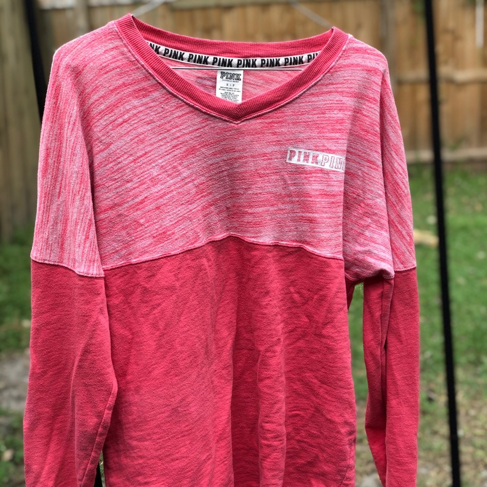 VS Pink Oversized long sleeve
